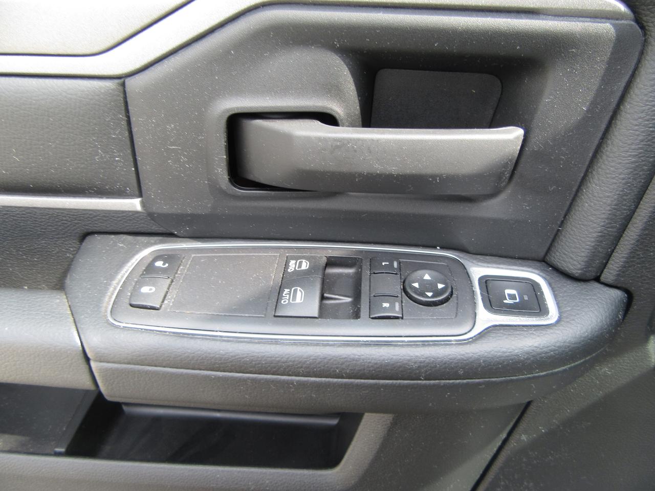 2024 RAM 5500 DIESEL REGULAR CAB WITH 16 FT WOOD FLAT DECK Photo