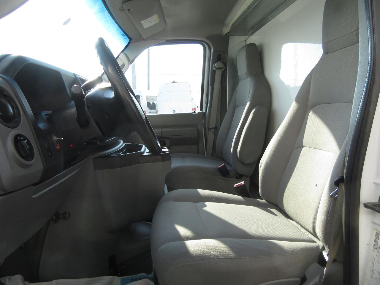 2019 Ford Super Duty E-450 DRW RH-38 LADDER BUCKET & CUSTOM ALUMINUM BOX Photo