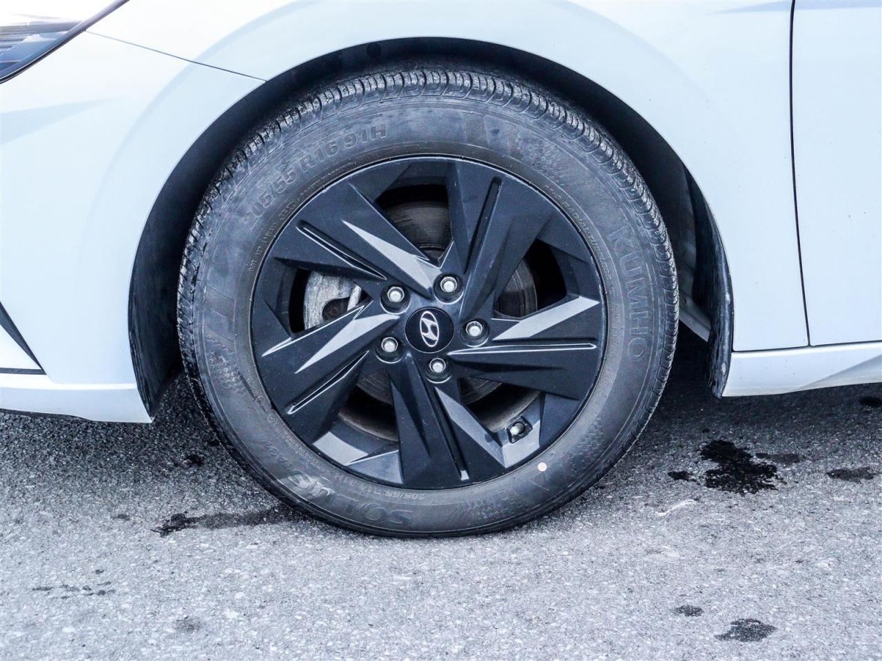 2023 Hyundai Elantra Preferred BLUETOOTH APPLE CARPLAY/ ANDROID AUTO Photo