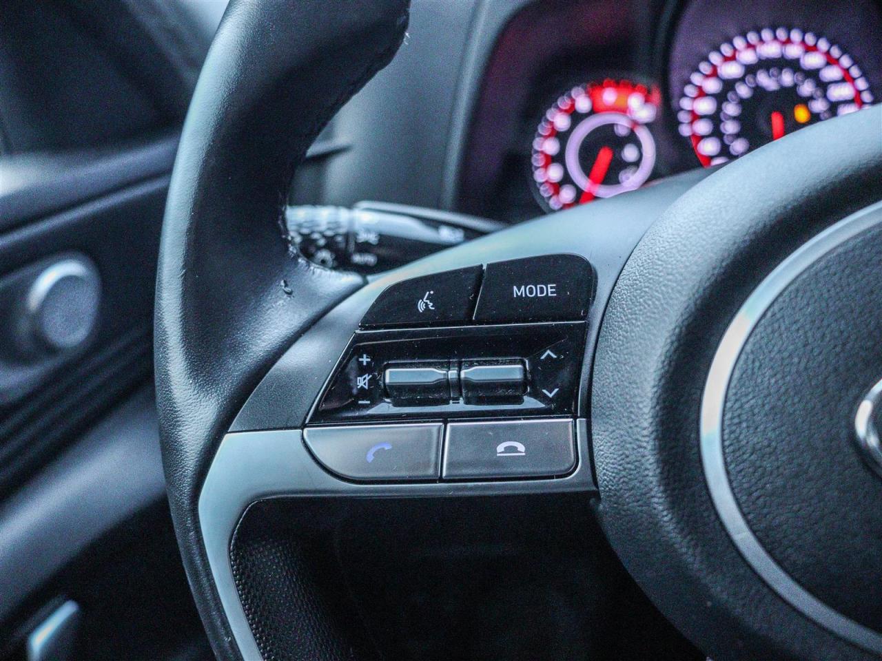 2023 Hyundai Elantra Preferred BLUETOOTH APPLE CARPLAY/ ANDROID AUTO Photo