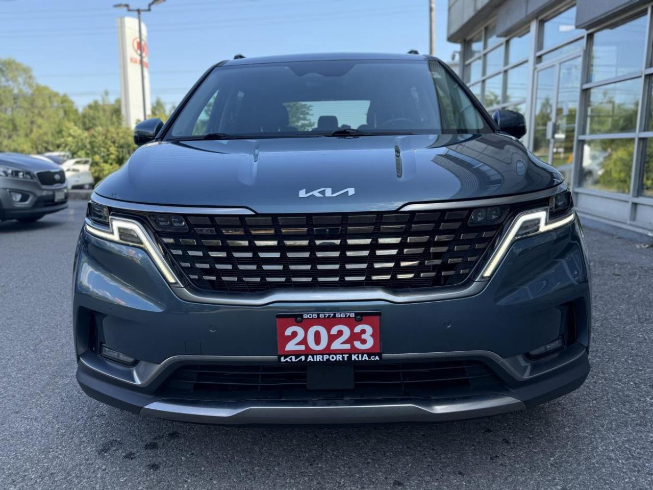 2023 Kia Carnival EX FWD Photo