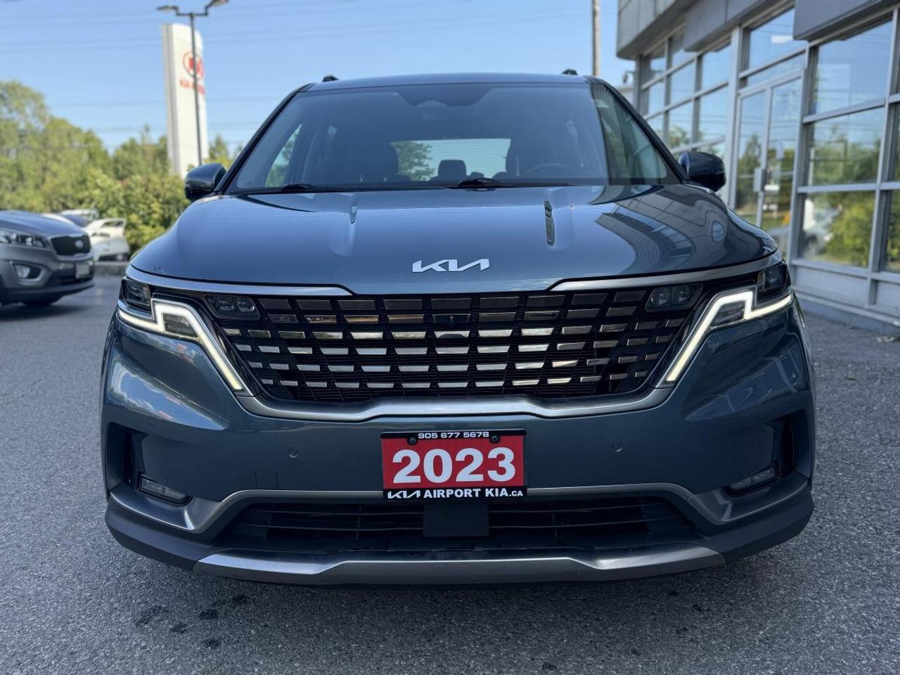 2023 Kia Carnival EX FWD Photo