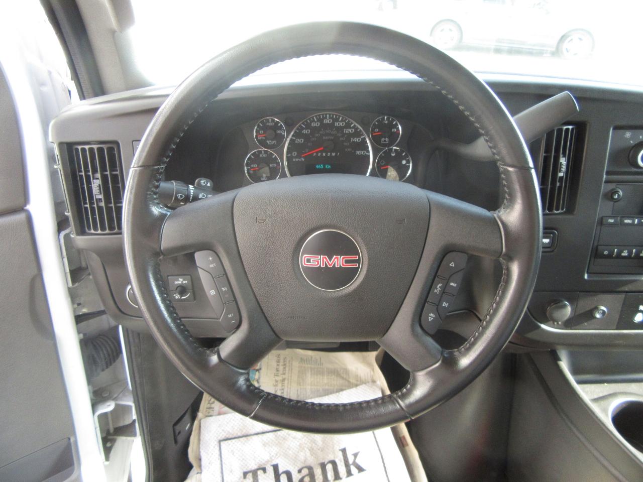 2023 GMC Savana 3500 GAS WITH 14 FT ALUMINUM CUBE WITH POWER LIFTGATE Photo