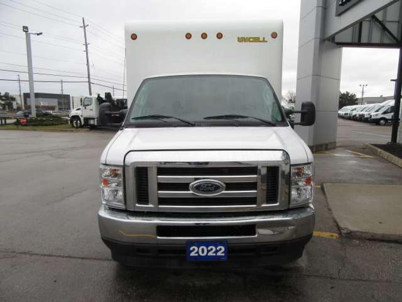 2022 Ford E-450 GAS 16 FT ALUMINUM CUBE BOX & RAMP Photo