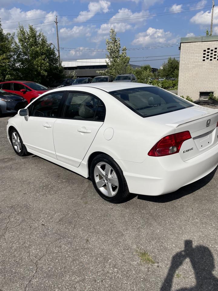 2008 Honda Civic 4dr Auto LX AC POWER OPTIONS LOW KM Photo