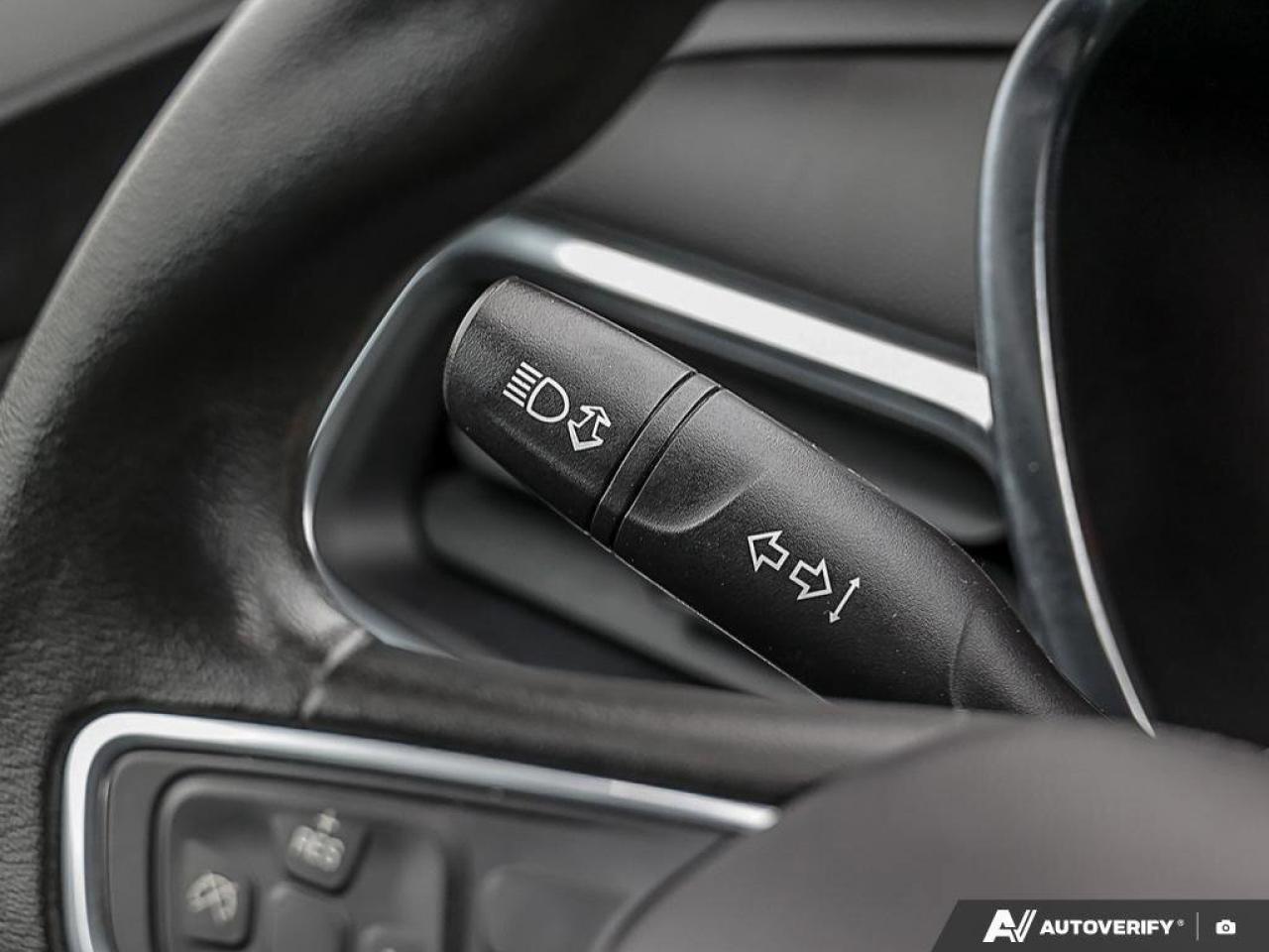 2018 Chevrolet Equinox LTLT, 1.5L 4-CYLINDERS, FWD, ALLOYS, CLOTH, SNOWS, Photo