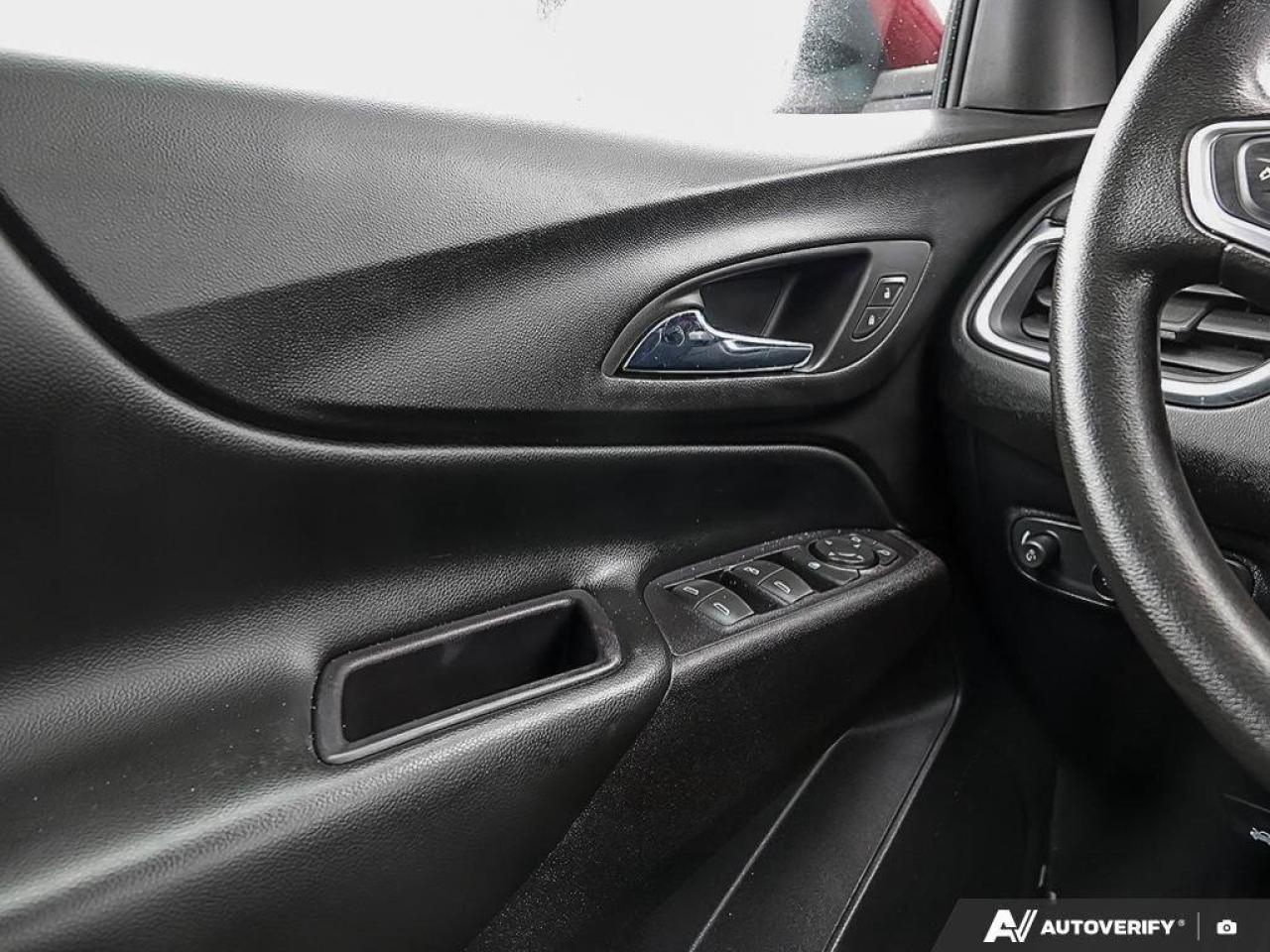 2018 Chevrolet Equinox LTLT, 1.5L 4-CYLINDERS, FWD, ALLOYS, CLOTH, SNOWS, Photo