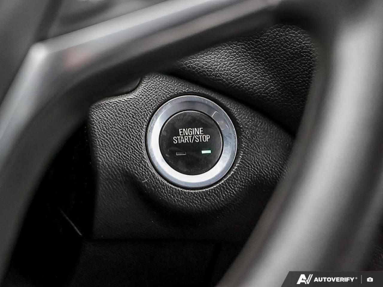 2018 Chevrolet Equinox LTLT, 1.5L 4-CYLINDERS, FWD, ALLOYS, CLOTH, SNOWS, Photo