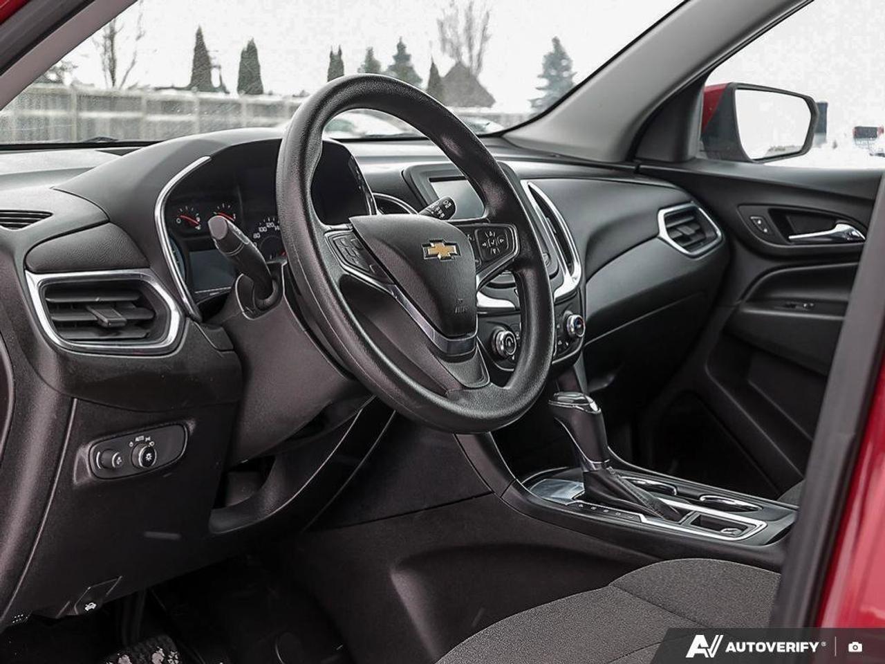 2018 Chevrolet Equinox LTLT, 1.5L 4-CYLINDERS, FWD, ALLOYS, CLOTH, SNOWS, Photo