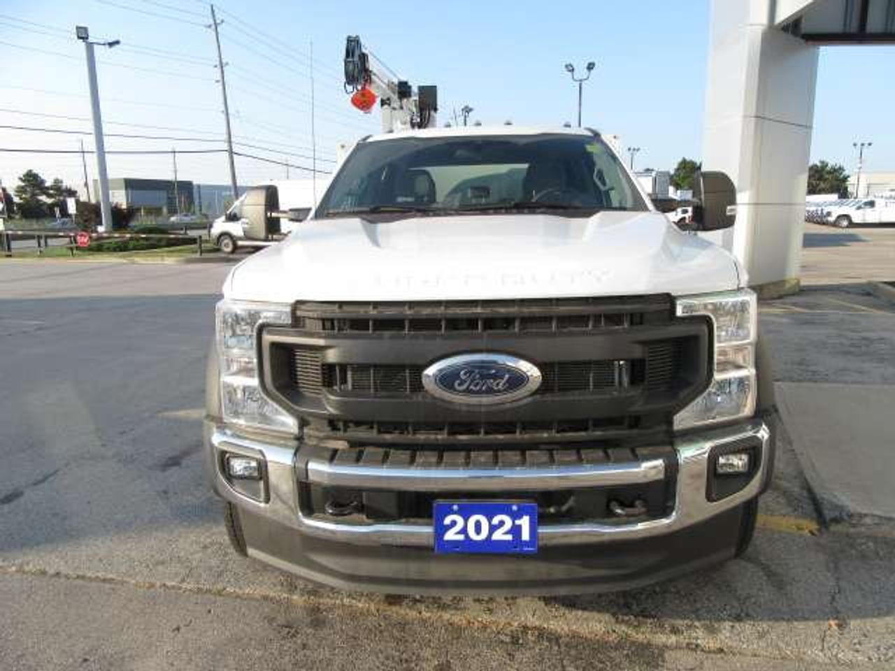 2021 Ford F-550 DIESEL CREW 4X4 WITH NEW SERVICE / UTILITY BODY Photo