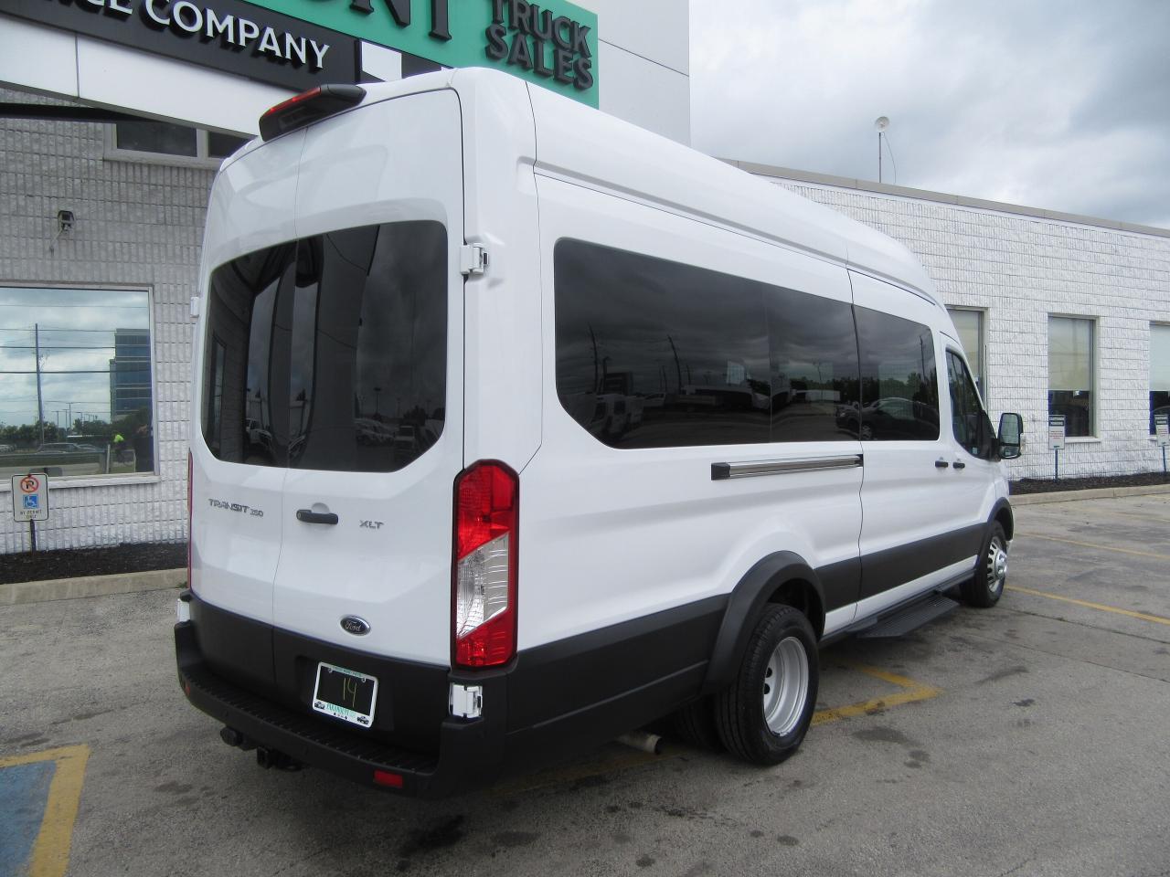 2023 Ford Transit Van T-350 EL HIGH ROOF 15 PASSENGER ALL WHEEL DRIVE Photo3