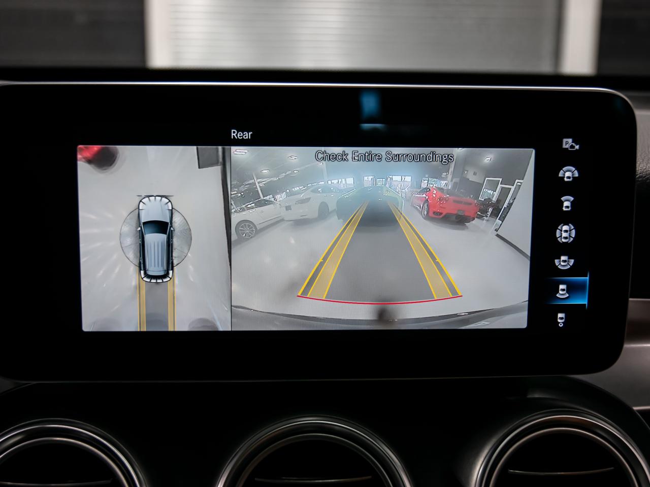 2022 Mercedes-Benz GLC GLC 300 4MATIC AMG PKG BRWON INT NAVI REAR CAMERA Photo