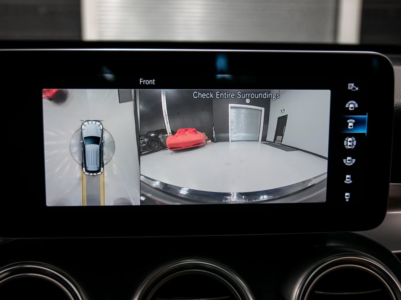 2022 Mercedes-Benz GLC GLC 300 4MATIC AMG PKG BRWON INT NAVI REAR CAMERA Photo