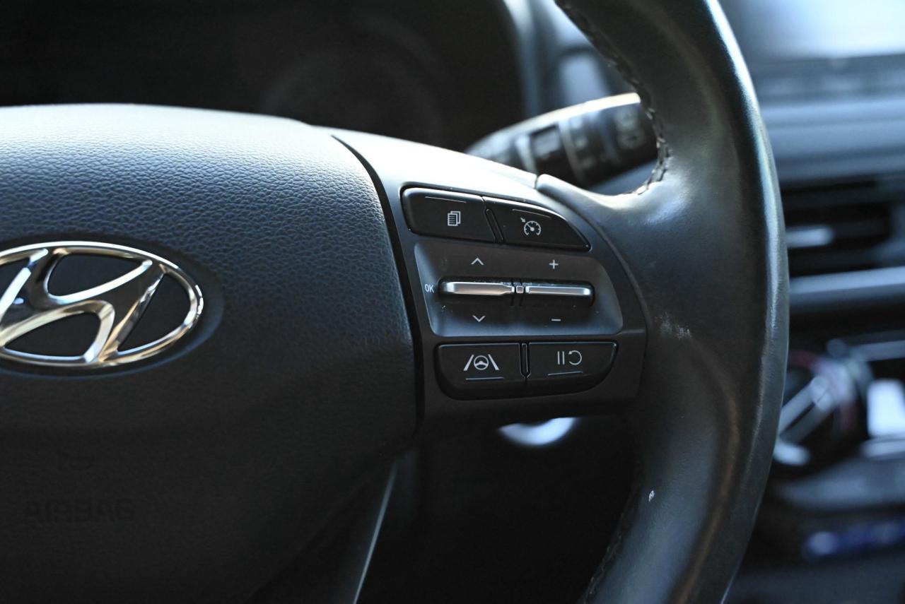 2022 Hyundai KONA Preferred Photo