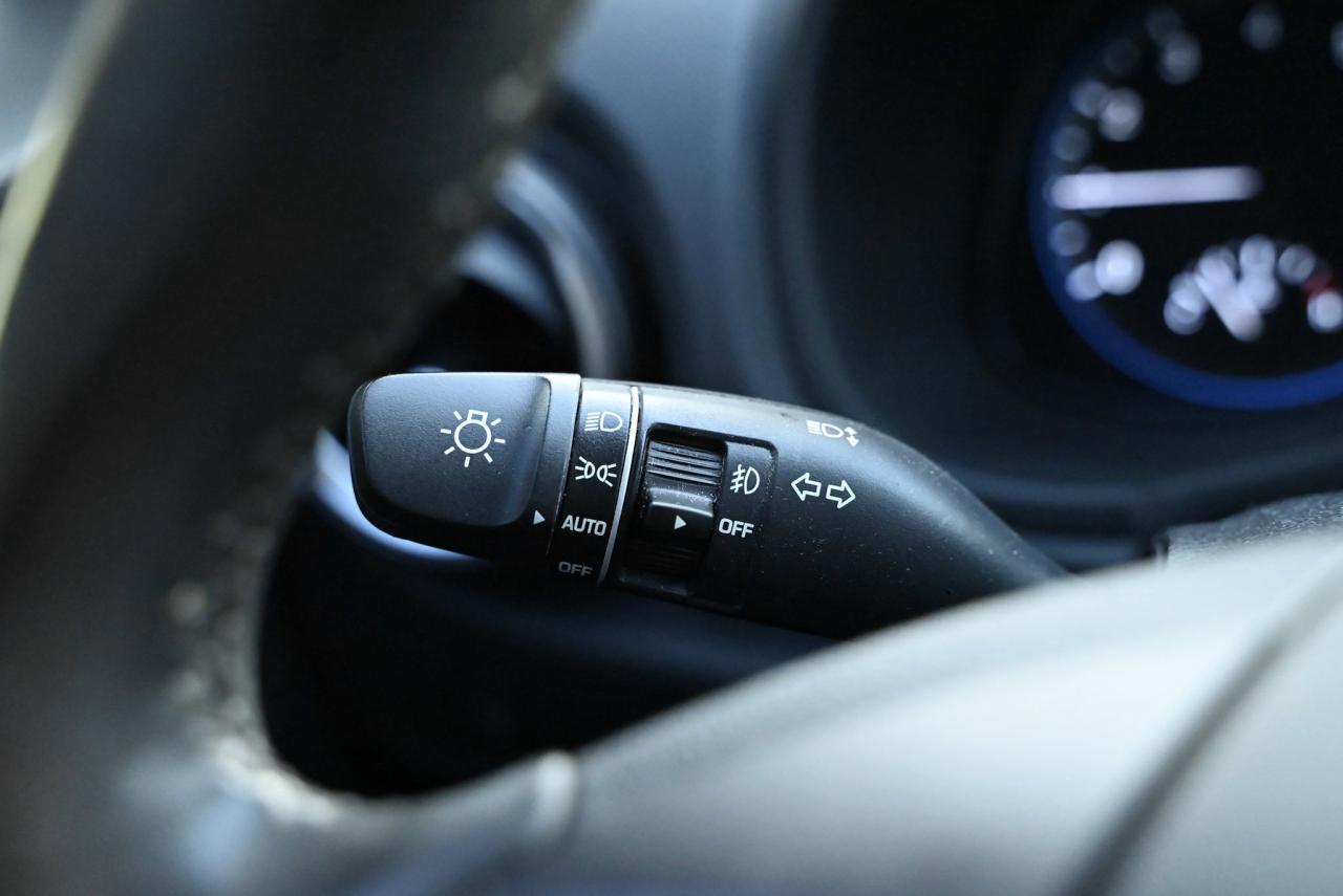 2022 Hyundai KONA 2.0L Preferred AWD/ 1-owner/ fully Certified Photo