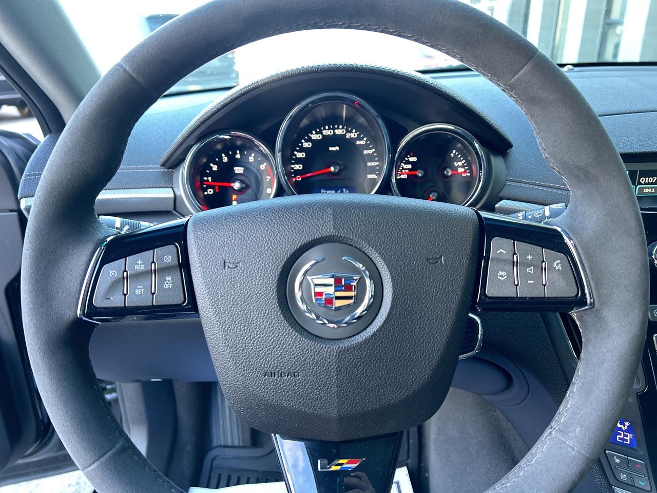 2013 Cadillac CTS-V 556HP   NAVI   MOONROOF   ONLY 62K Photo