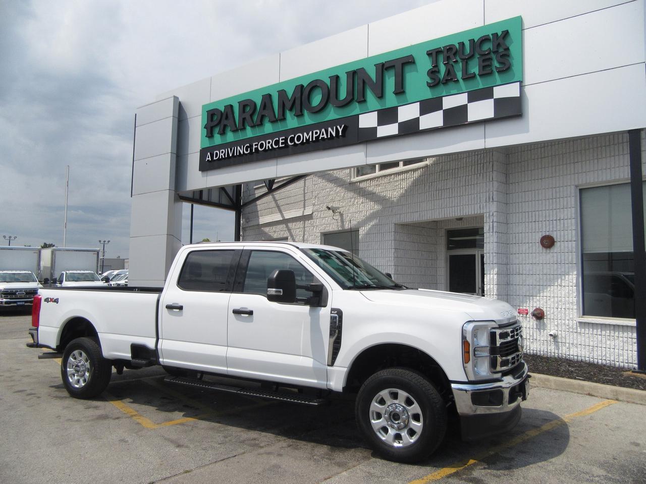 2024 Ford F-250 CREW CAB XLT 4X4 8FT LONG BOX Photo