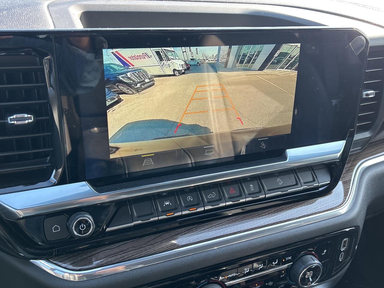 2024 Chevrolet Silverado 1500 4WD Crew Cab 147  LT Trail Boss Photo