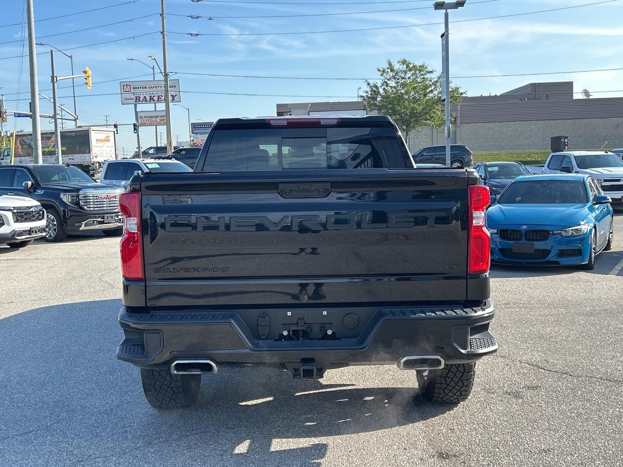 2024 Chevrolet Silverado 1500 4WD Crew Cab 147  LT Trail Boss Photo