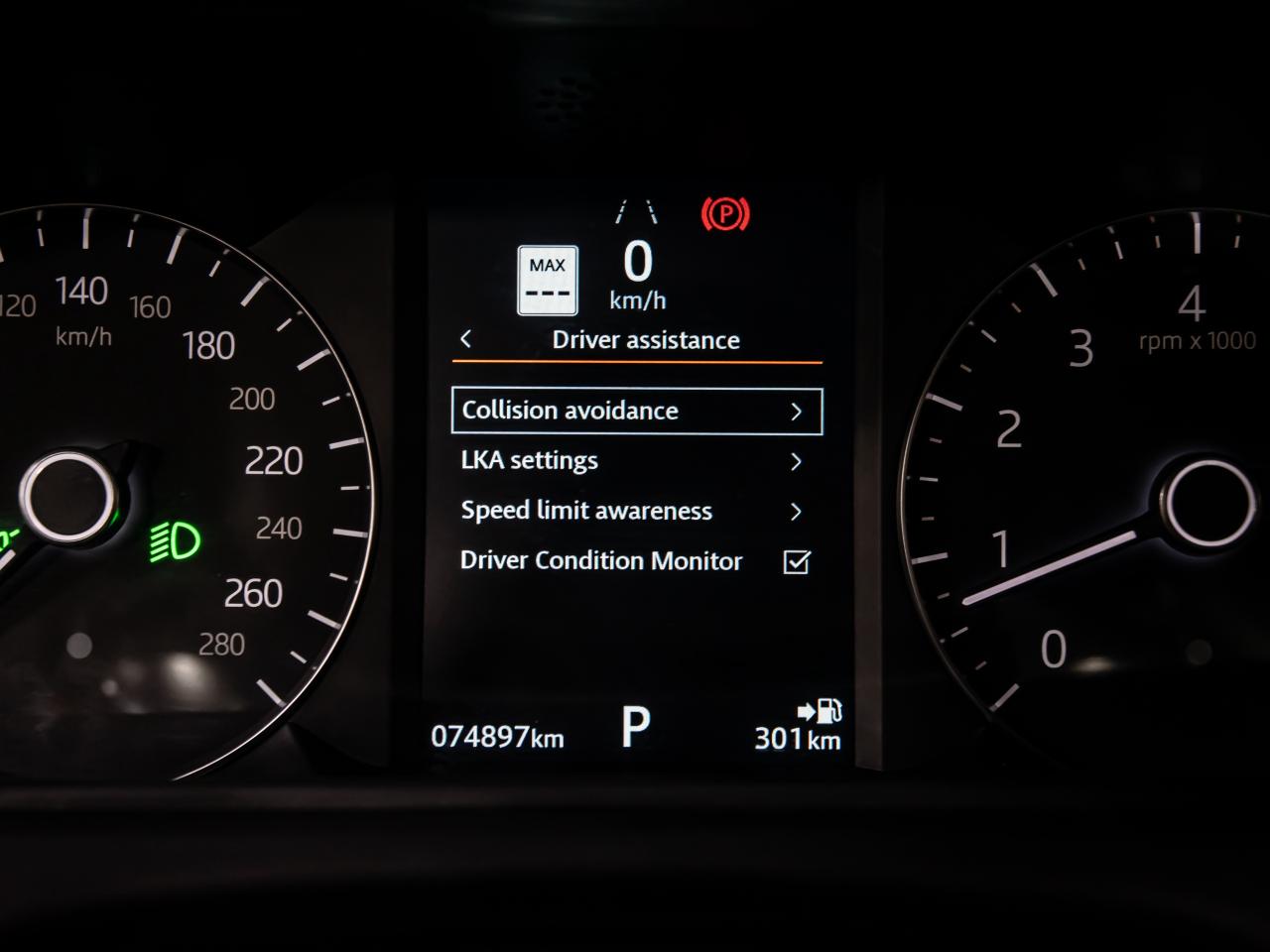 2019 Land Rover Range Rover Velar P300 R-DYNAMIC SE BLIND SPOTS NAVI REAR CAMERA Photo