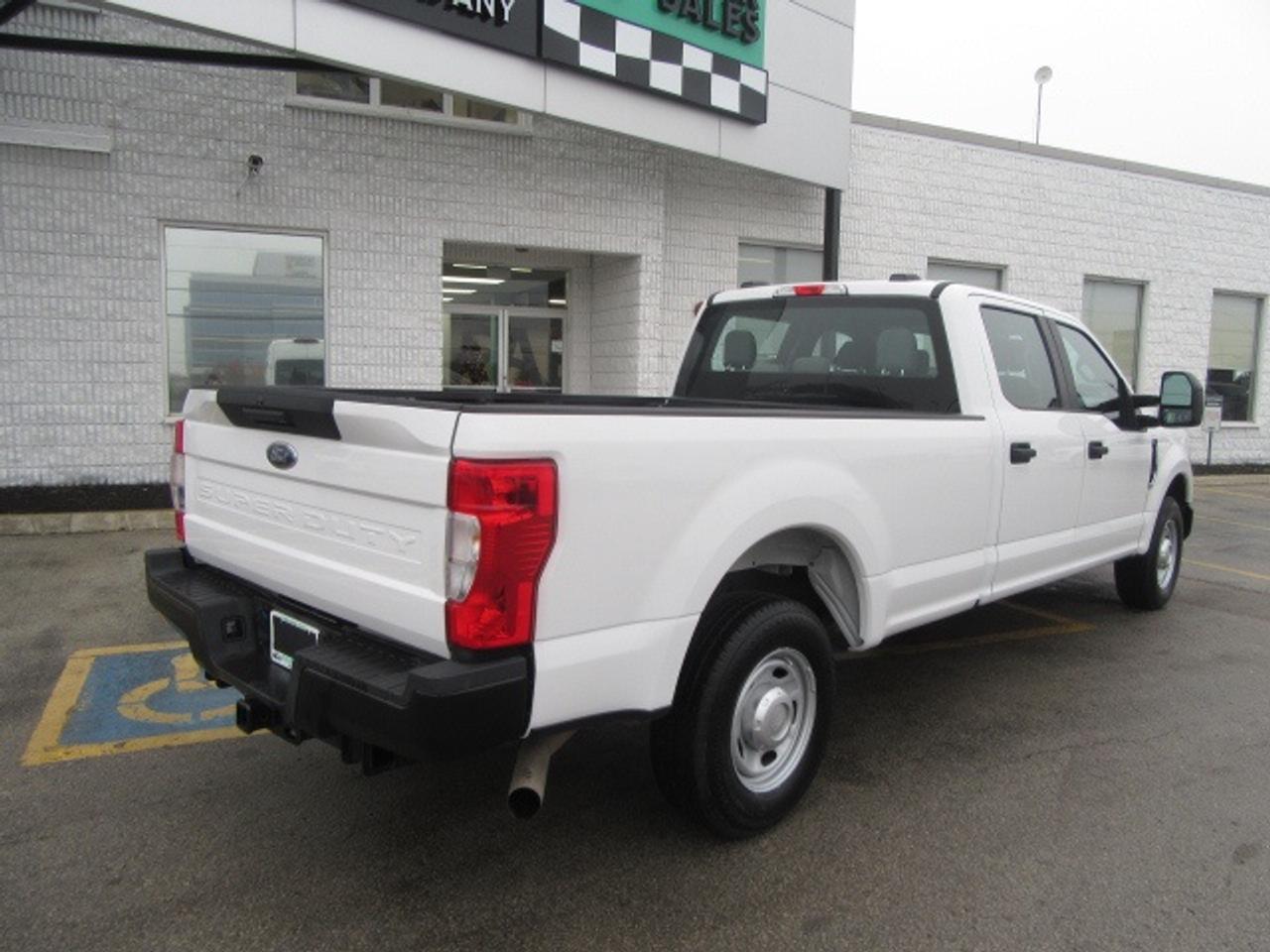 2021 Ford F-250 CREW CAB GAS 8FT LONG BOX Photo2