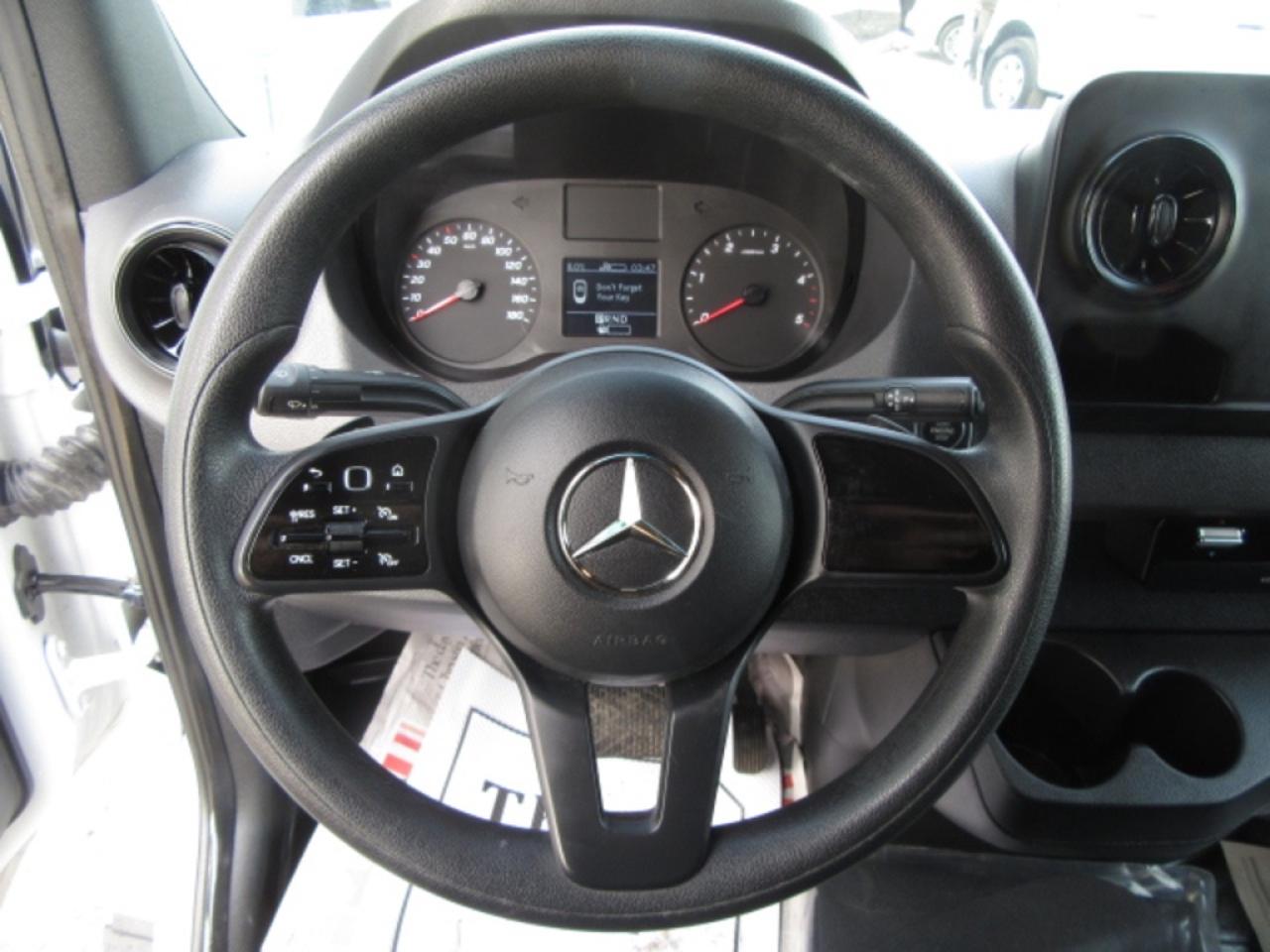 2022 Mercedes-Benz Sprinter Cargo Van 2500 DIESEL 3 PASSENGER HIGH ROOF Photo