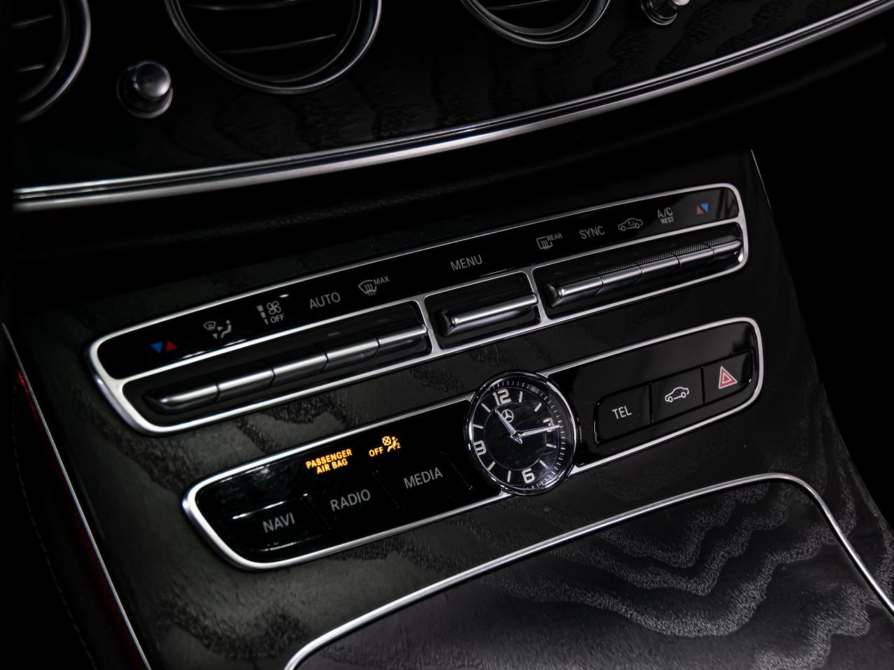 2020 Mercedes-Benz E-Class E 450 4MATIC HEADS UP BLIND SPOTS NAVI REAR CAM Photo