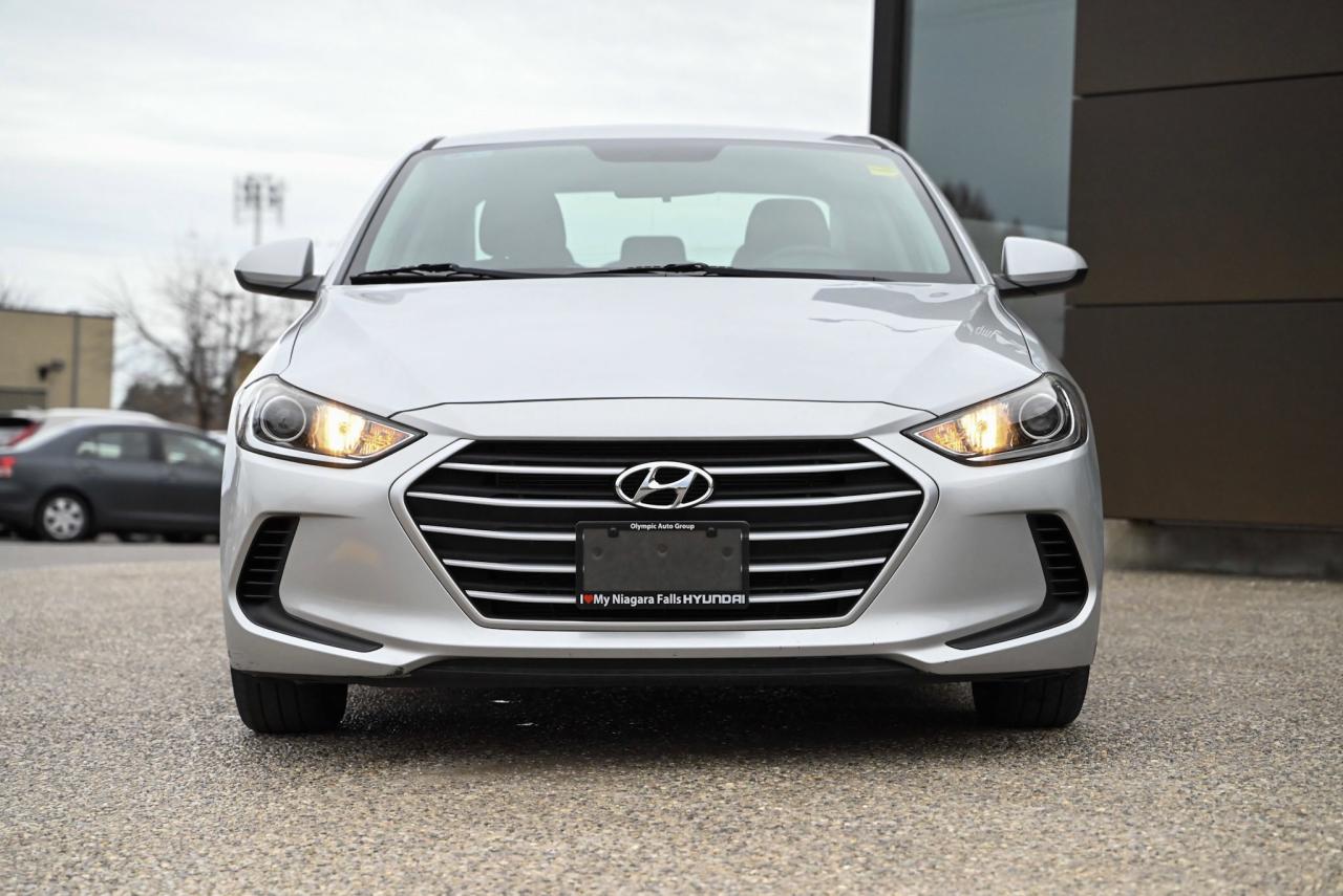 2017 Hyundai Elantra LE Photo