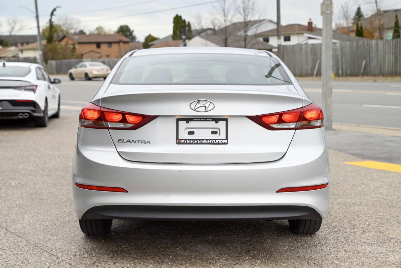 2017 Hyundai Elantra LE Photo