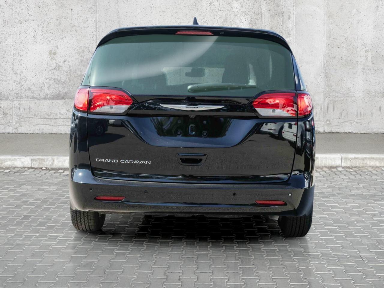 2024 Chrysler Grand Caravan SXT 2WD  Gps SiriusXM Photo