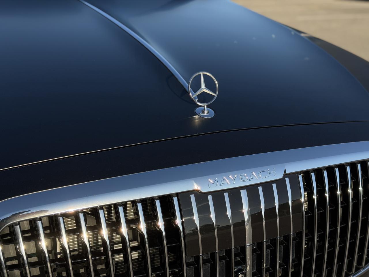 2022 Mercedes-Benz S-Class Maybach S 580 4MATIC Sedan Photo