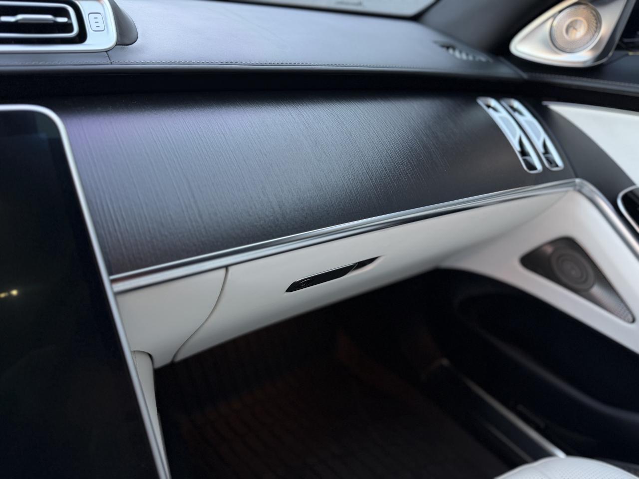 2022 Mercedes-Benz S-Class Maybach S 580 4MATIC Sedan Photo