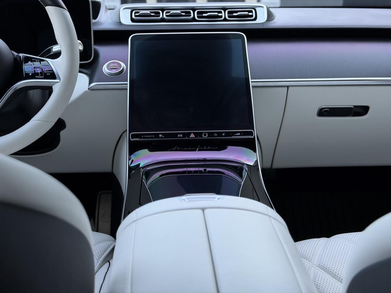 2022 Mercedes-Benz S-Class Maybach S 580 4MATIC Sedan Photo