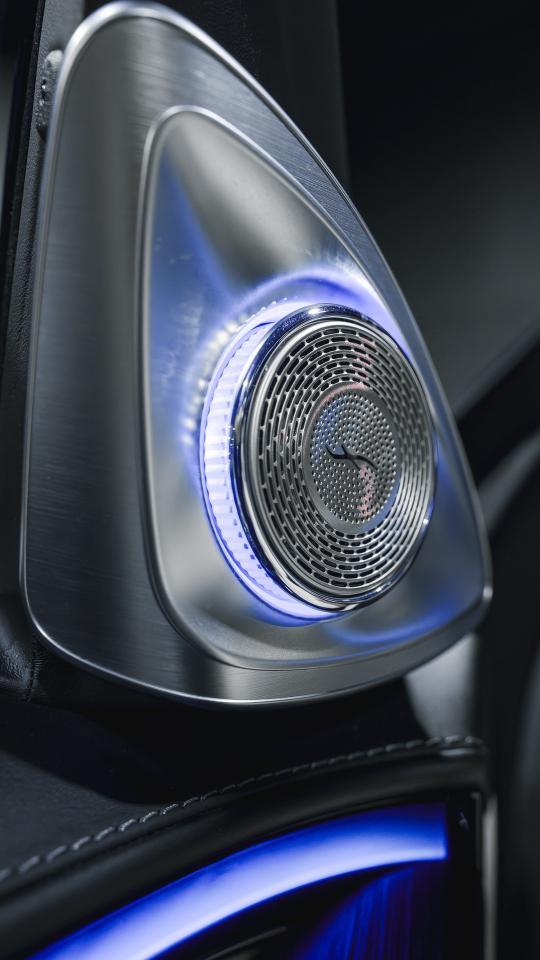 2022 Mercedes-Benz S-Class Maybach S 580 4MATIC Sedan Photo