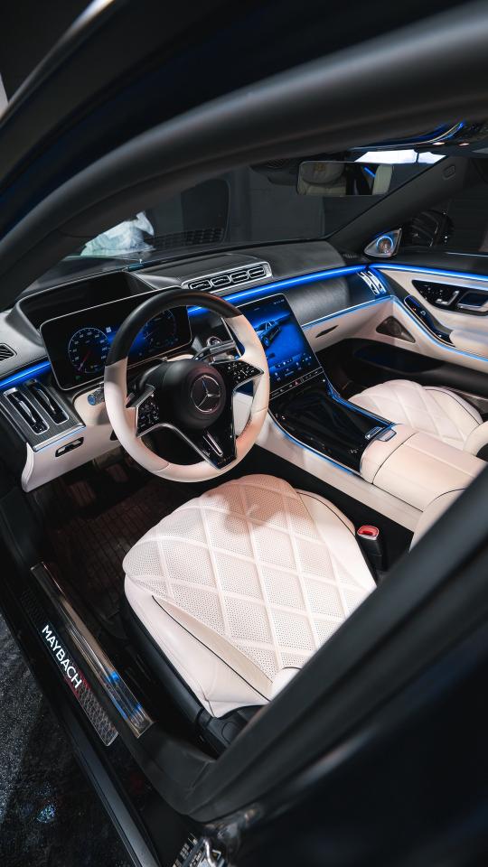 2022 Mercedes-Benz S-Class Maybach S 580 4MATIC Sedan Photo