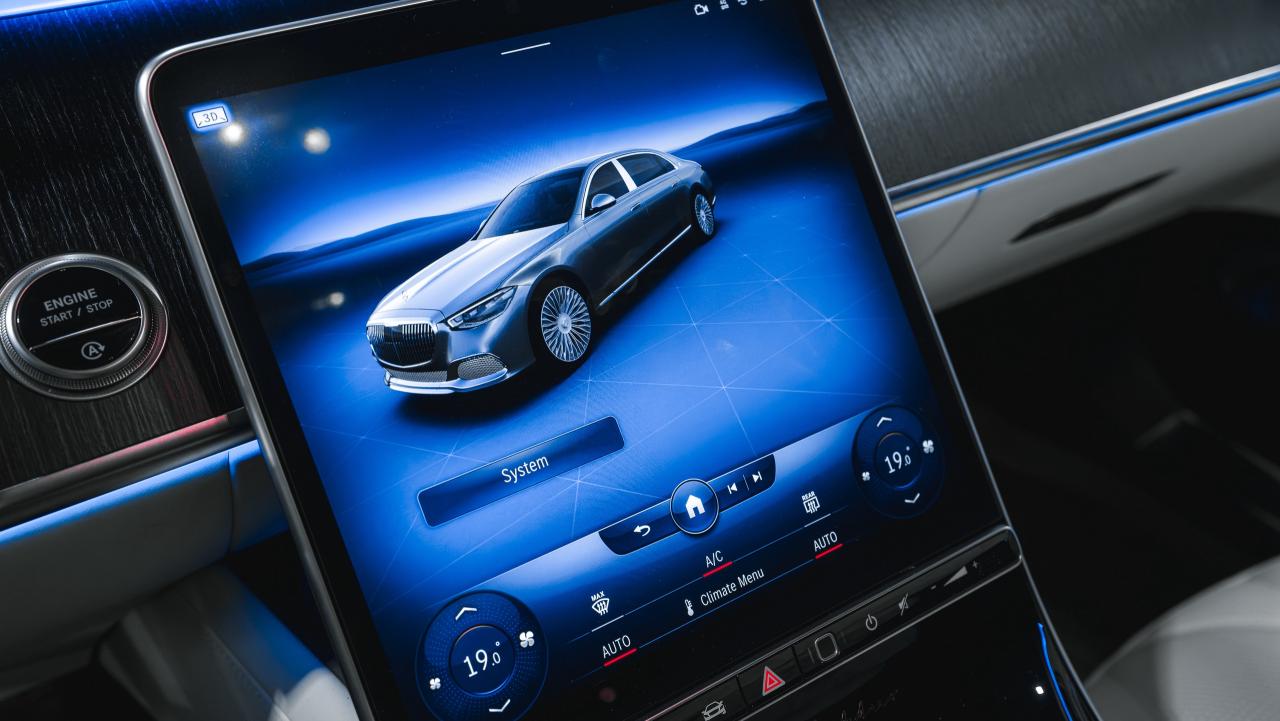 2022 Mercedes-Benz S-Class Maybach S 580 4MATIC Sedan Photo