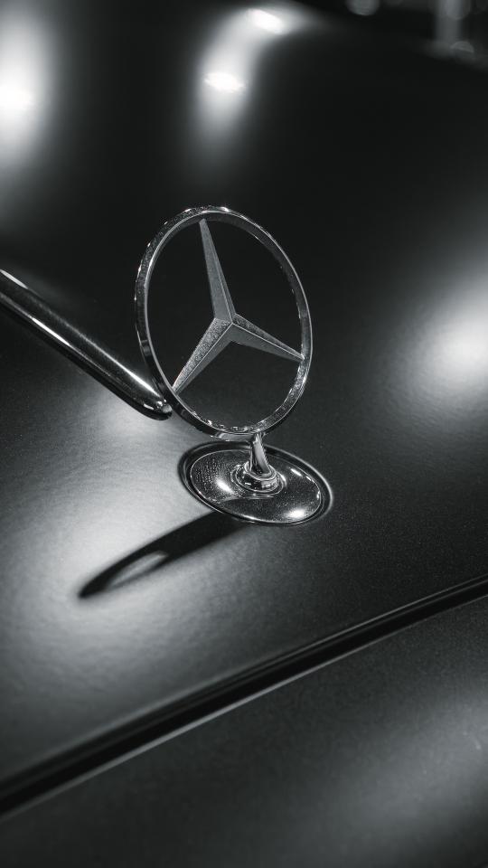 2022 Mercedes-Benz S-Class Maybach S 580 4MATIC Sedan Photo