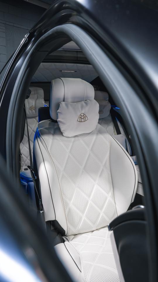 2022 Mercedes-Benz S-Class Maybach S 580 4MATIC Sedan Photo