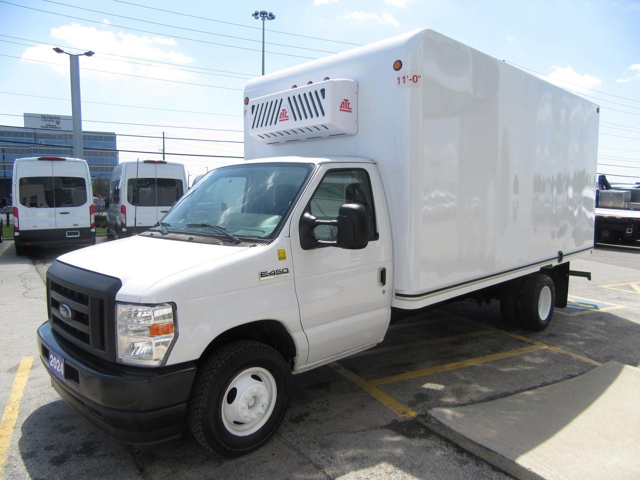 2024 Ford E-450 GAS 16FT HIGH BOX NEW LOW TEMP REEFER SYSTEM Photo