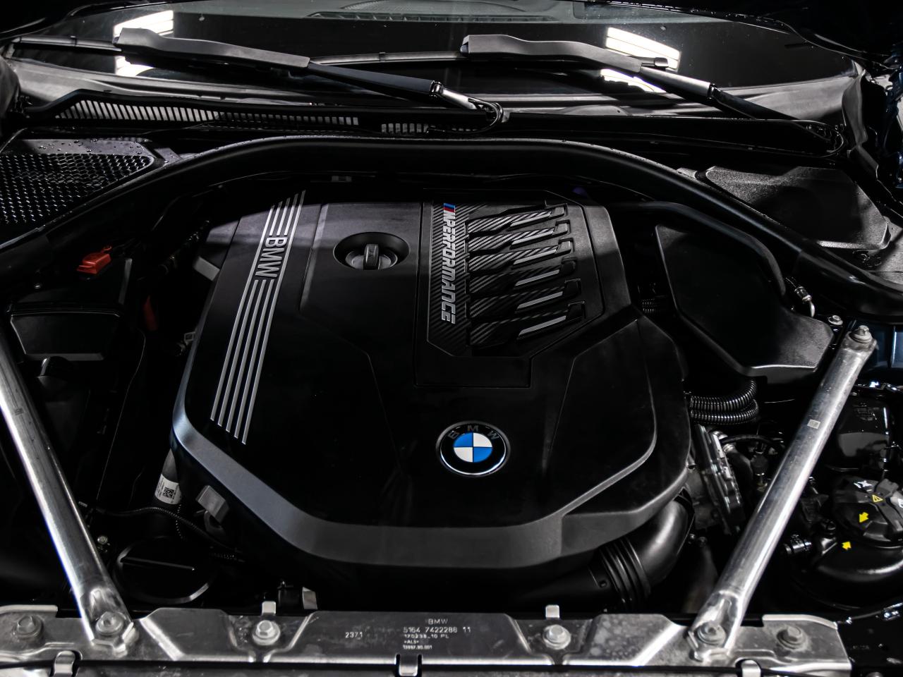 2022 BMW 4 Series M440i xDrive HEADS UP BLIND SPOTS NAVI REAR CAM Photo