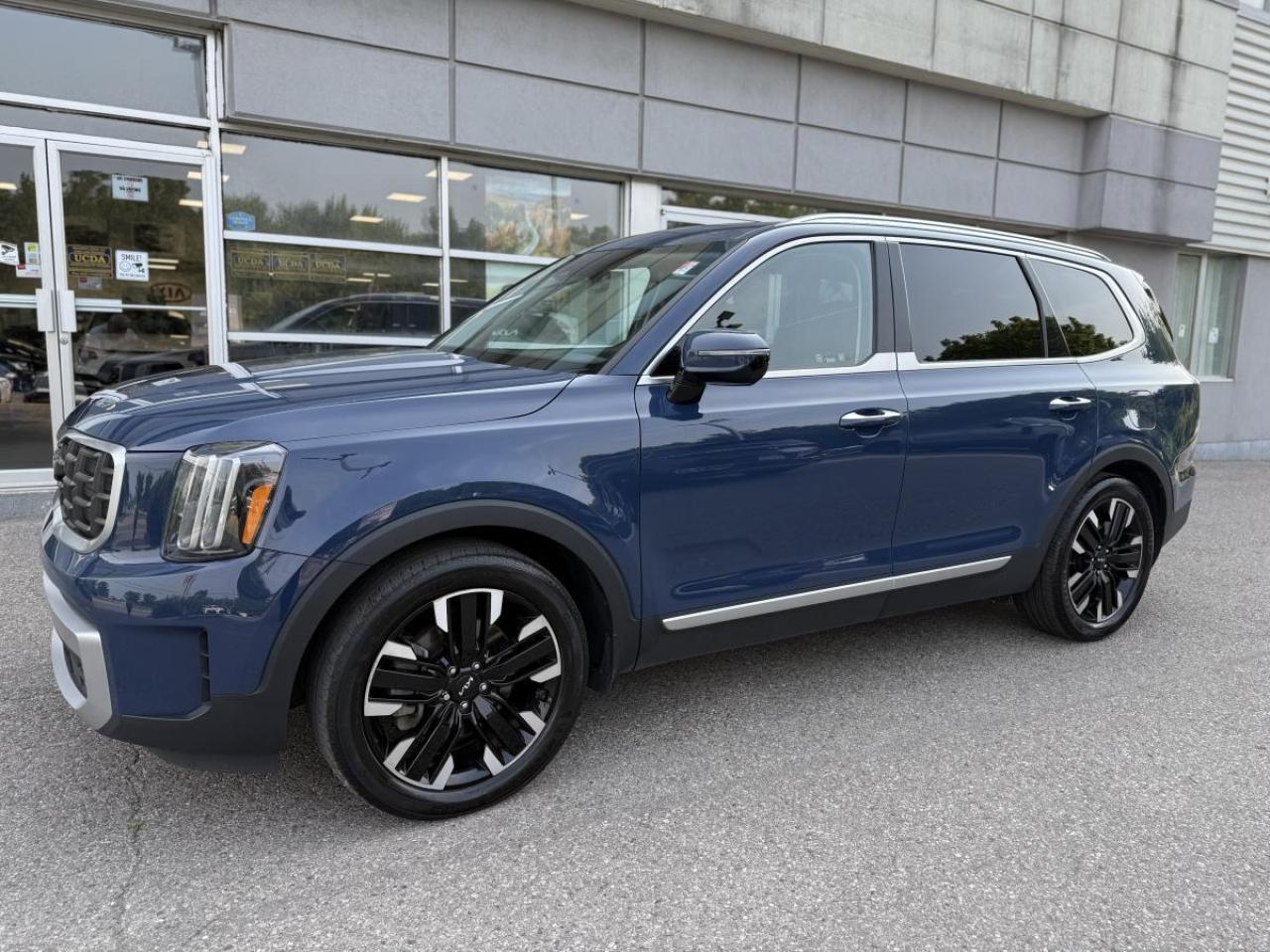 2023 Kia Telluride SX Photo0