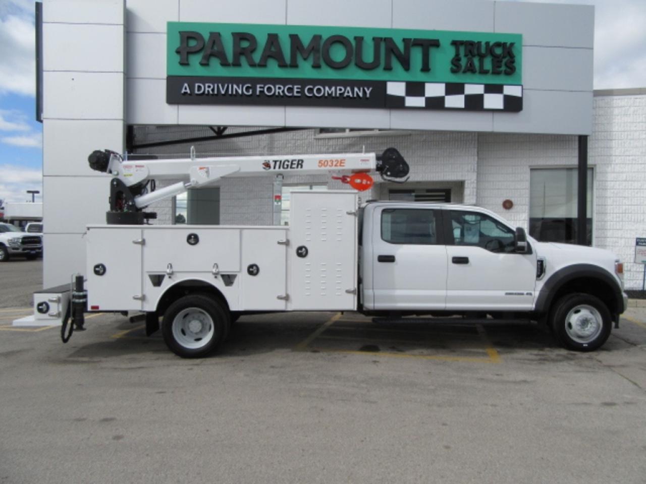 2020 Ford Super Duty F-550 DIESEL CREW 4X4 NEW SERVICE/UTILITY BODY & CRANE Photo