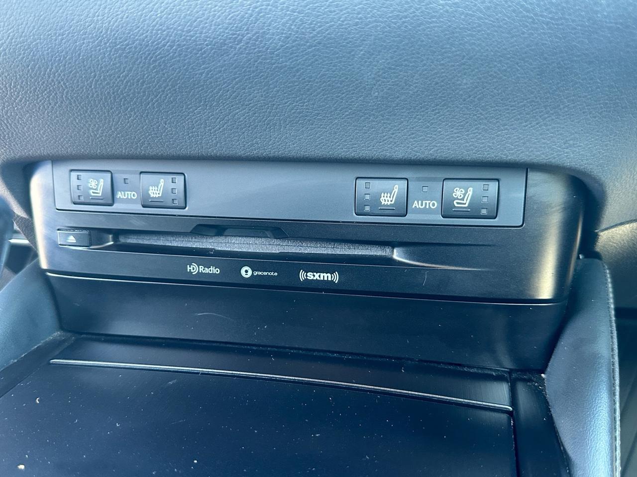 2020 Lexus ES ES 350 ~ ONE OWNER ~ NO ACCIDENTS ~ CERTIFIED Photo