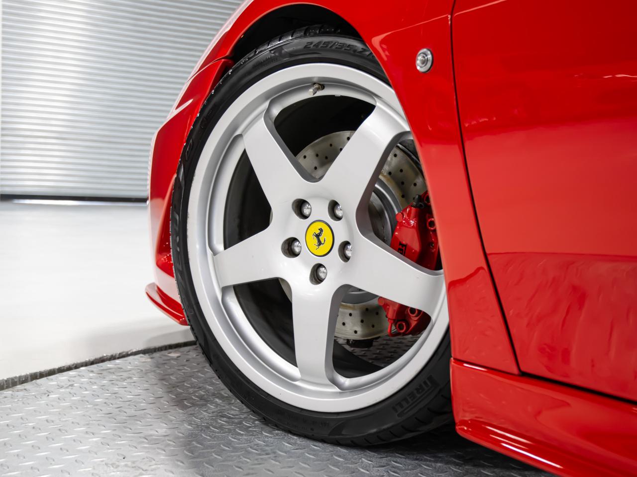 2000 Ferrari 360 Modena 360 MODENA AUTOMATIC PADDLE SHIFTERS Photo