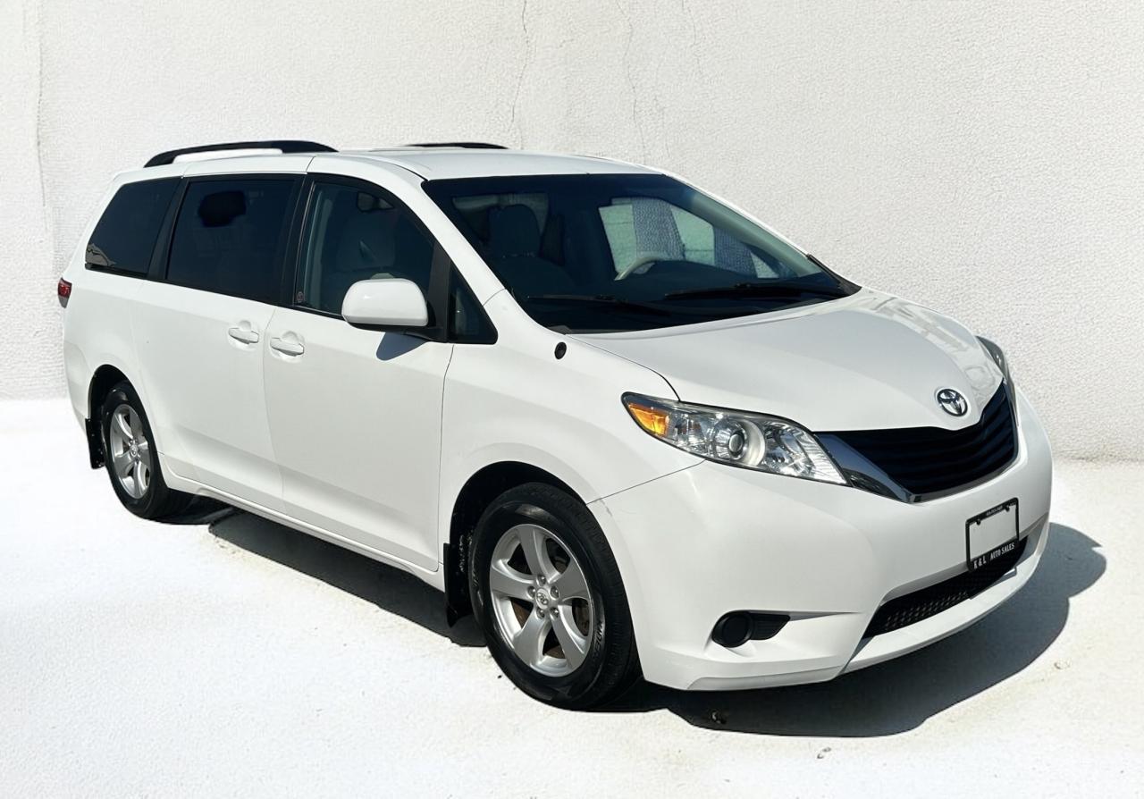 2012 Toyota Sienna LE ~ 4 CYLINDER ~ NO ACCIDENTS ~ CERTIFIED Photo
