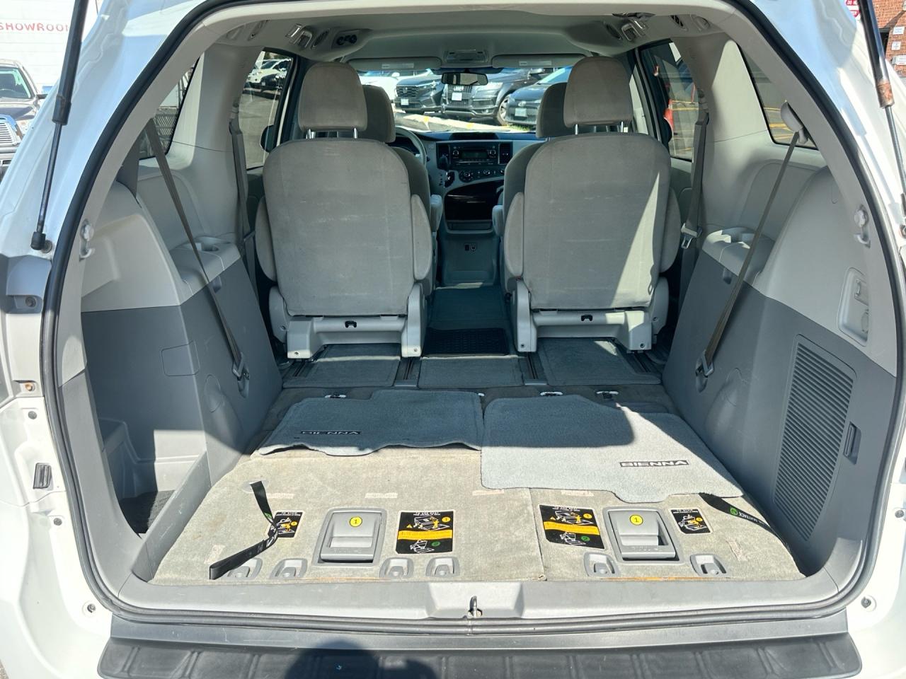 2012 Toyota Sienna LE ~ 4 CYLINDER ~ NO ACCIDENTS ~ CERTIFIED Photo