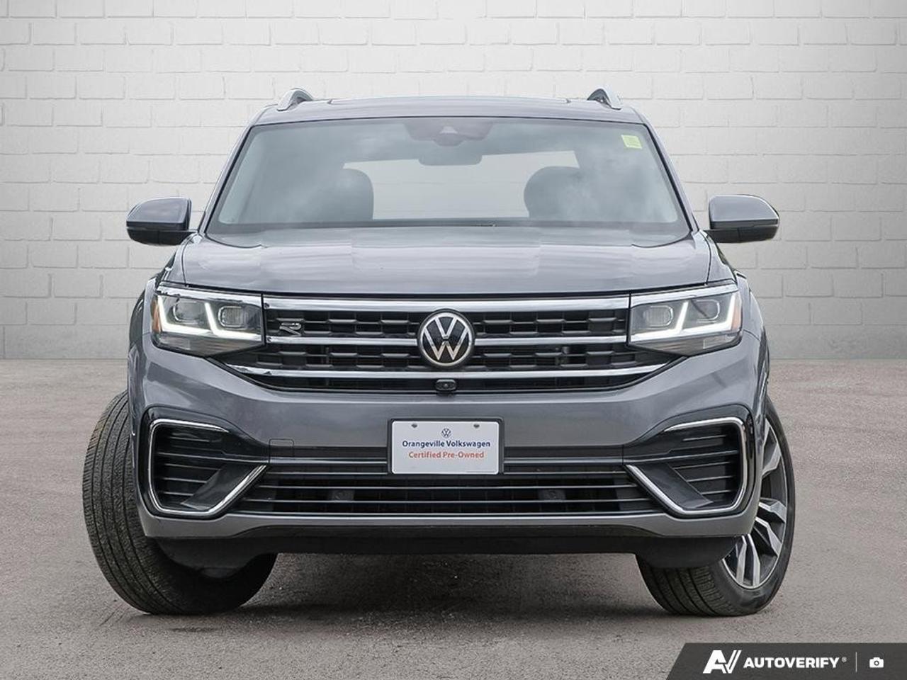 2021 Volkswagen Atlas ExeclineONE-OWNER, ACCIDENT-FREE, NAV, SUNROOF, HT Photo