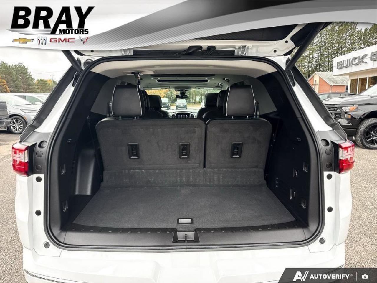 2020 Chevrolet Traverse High Country   LOADED. DUAL SUNROOF. CERTIFIED. Photo