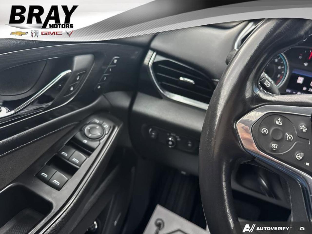 2020 Chevrolet Traverse High Country   LOADED. DUAL SUNROOF. CERTIFIED. Photo