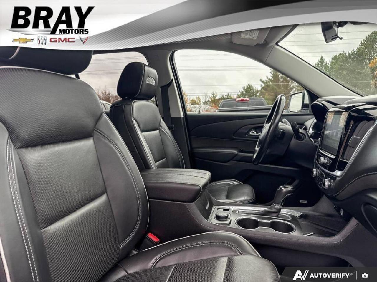 2020 Chevrolet Traverse High Country   LOADED. DUAL SUNROOF. CERTIFIED. Photo